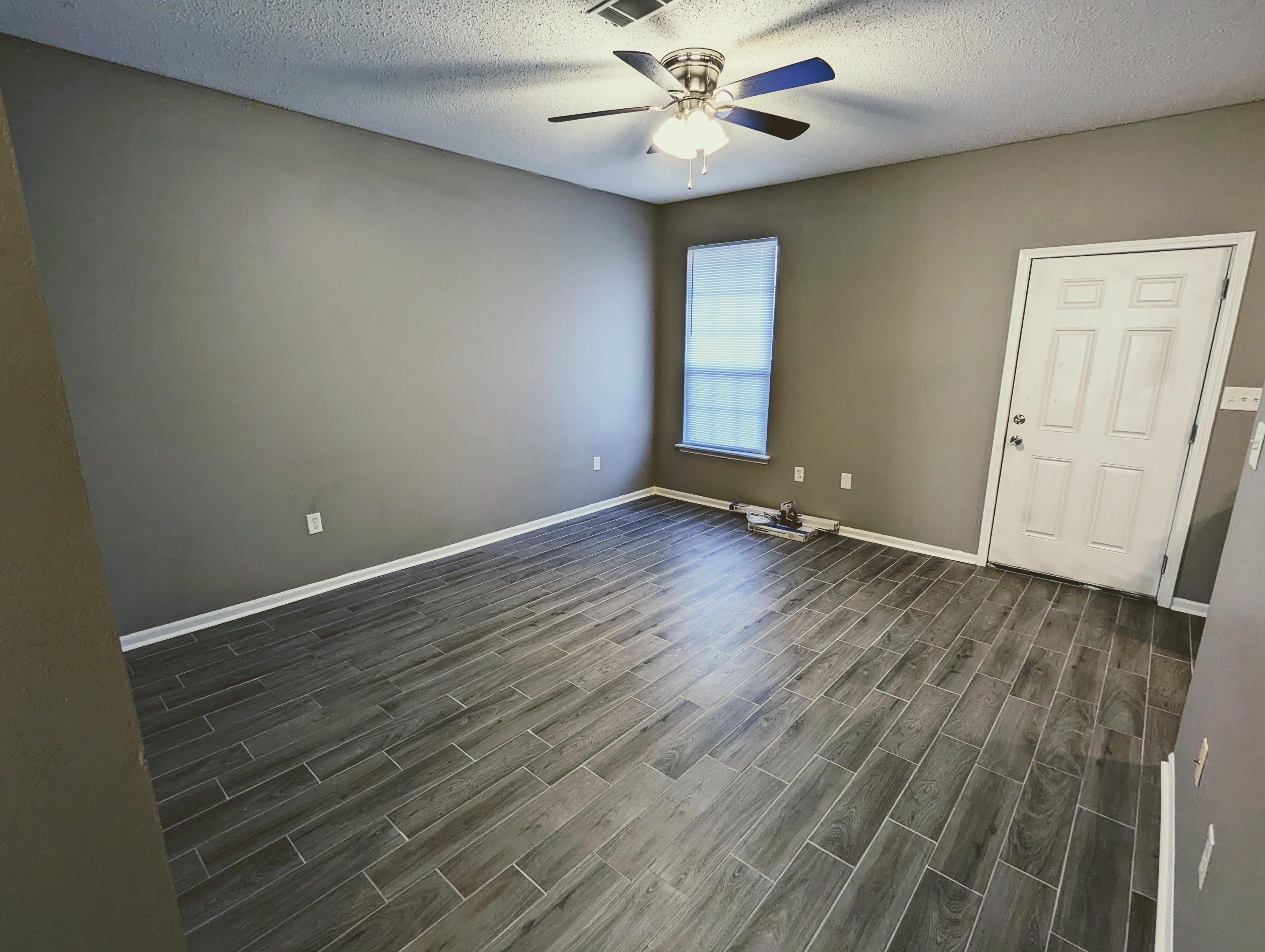 1839 Tyler Street - 18